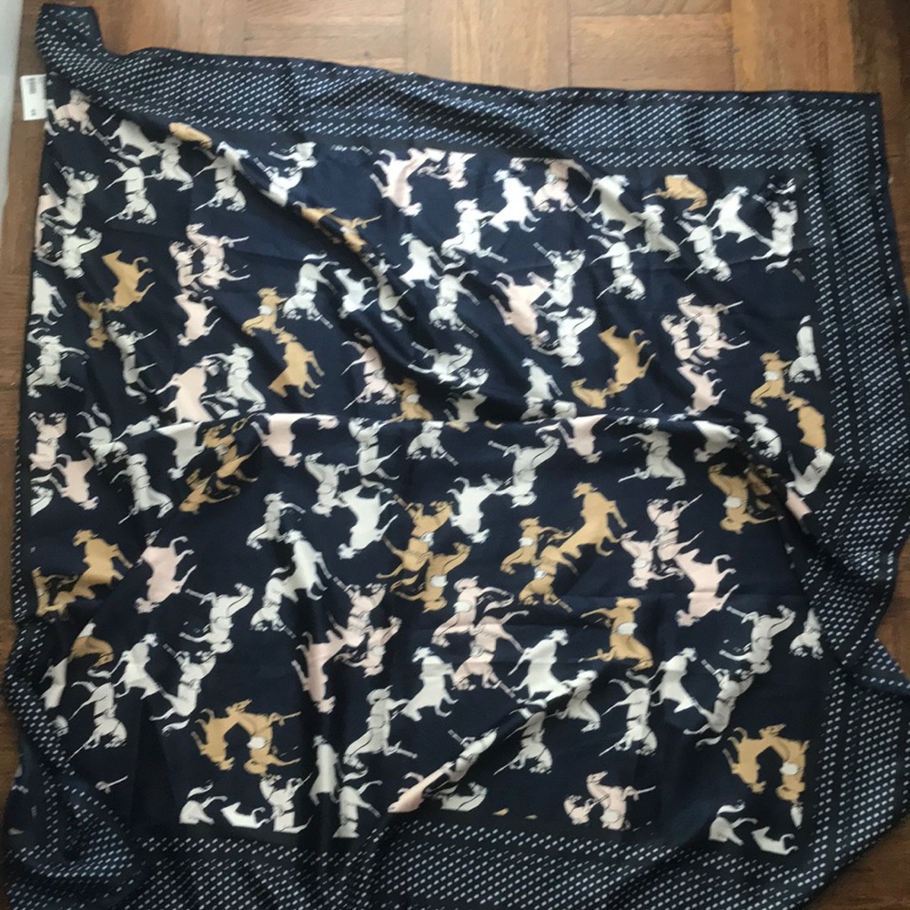 H&m horse scarf